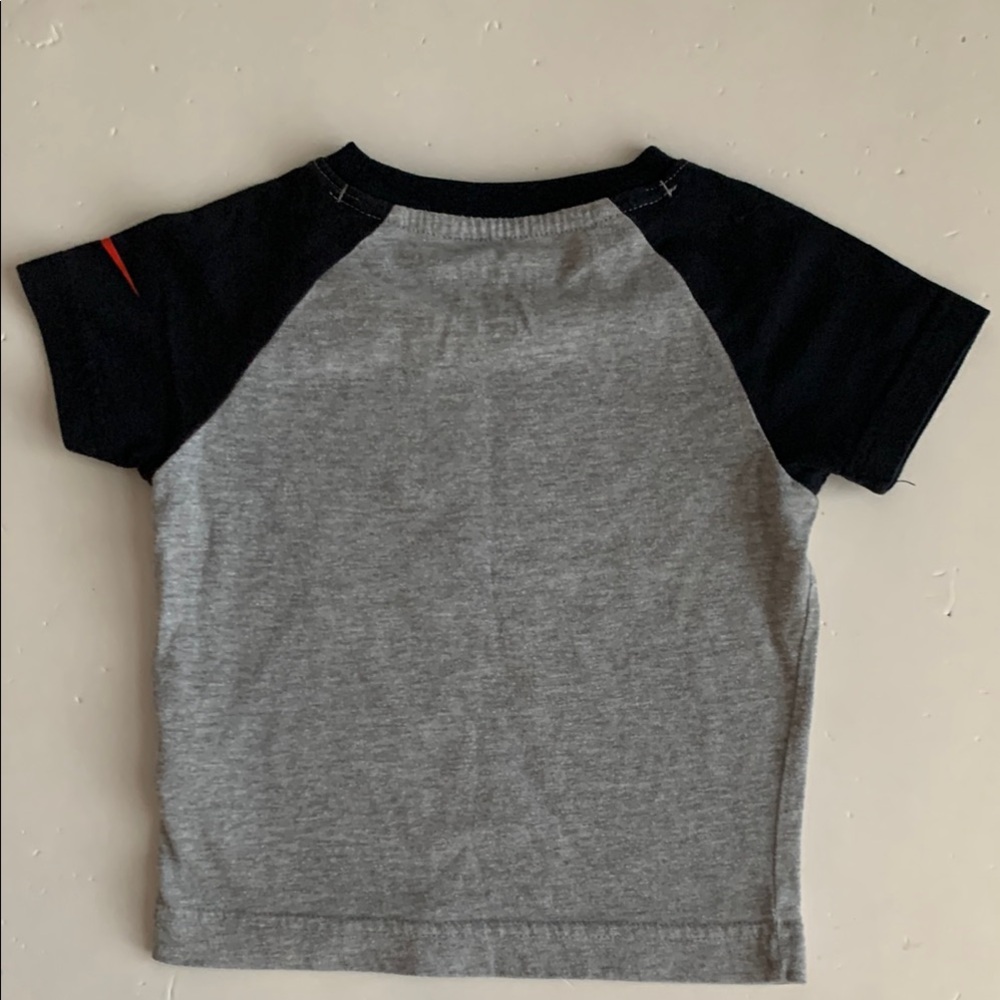 Nike Kids Baseball Graphic Tee - Gray and Black - Picture 4 of 4